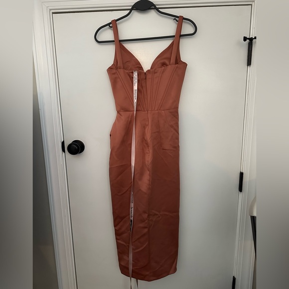 House of church Faye dress - Picture 7 of 9